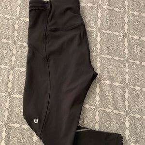 Lululemon Black Mesh Crop Leggings🖤